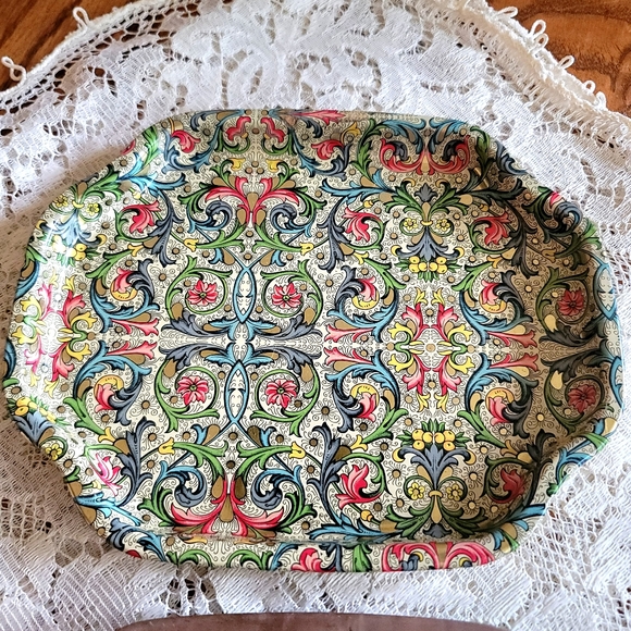 VTG Small English Tin Tea Trays Set Of 2 - Picture 5 of 15